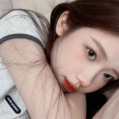 玫瑰园里的老少爷们儿